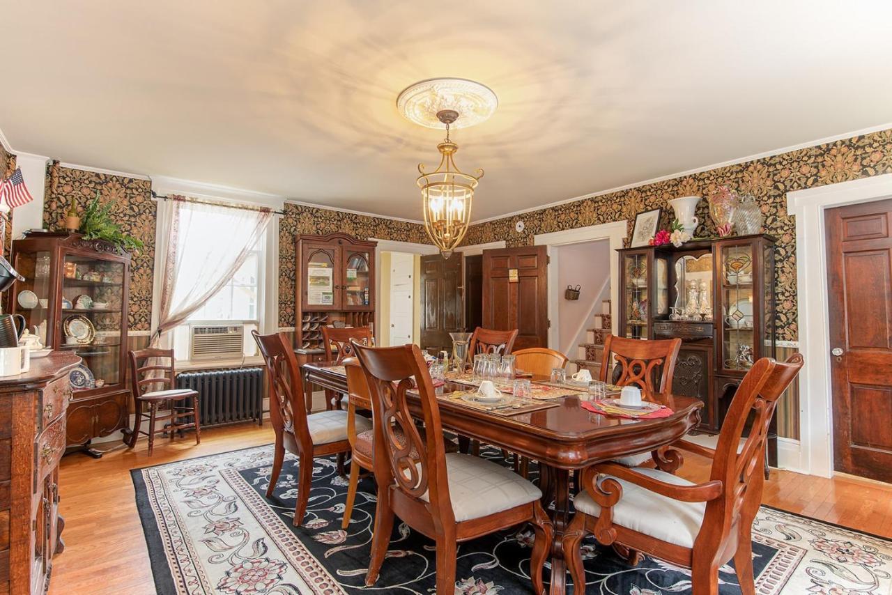 Van Winkle Inn Greenville Szoba fotó